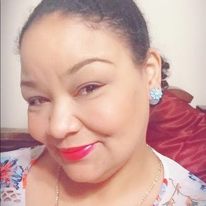 🌸Floral double ball earrings🌺